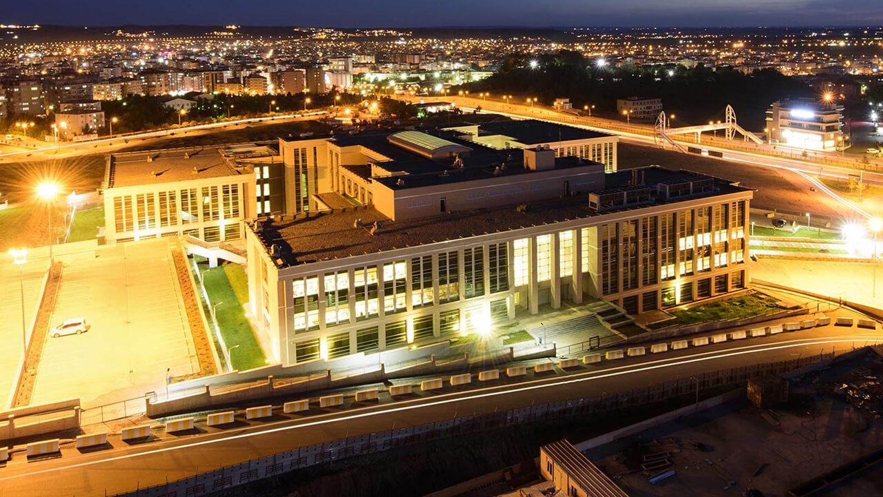 d_batman-adalet-sarayi-16